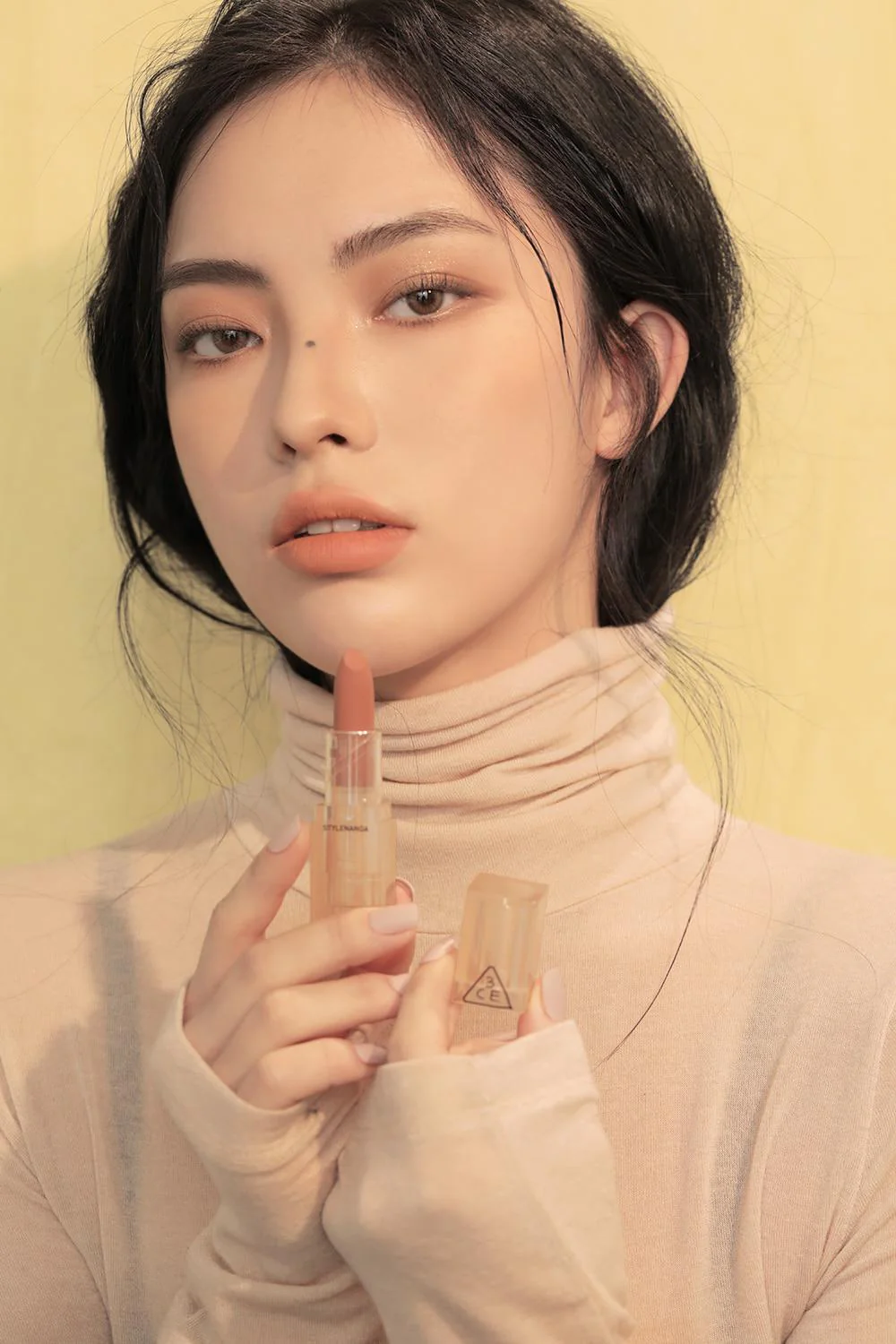3CE SOFT MATTE LIPSTICK #WARMISH MOVE - Image 6