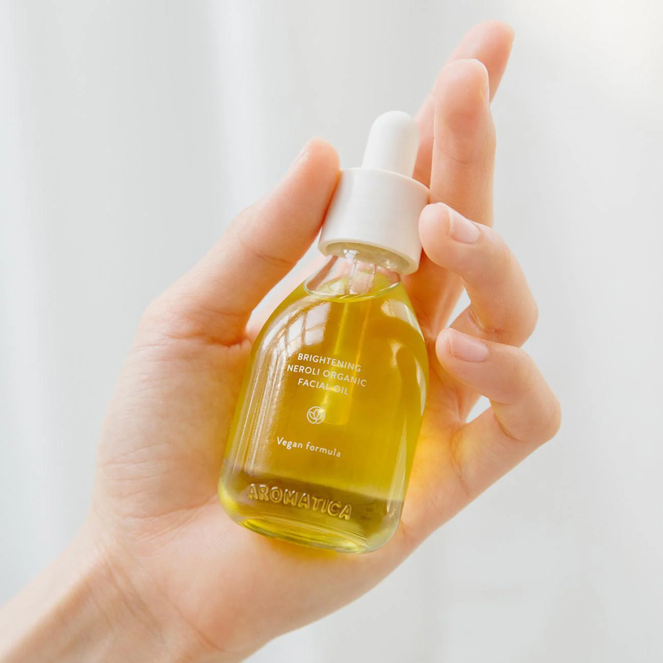 Aromatica Organic Neroli Brightening Facial Oil 30ml - Image 4