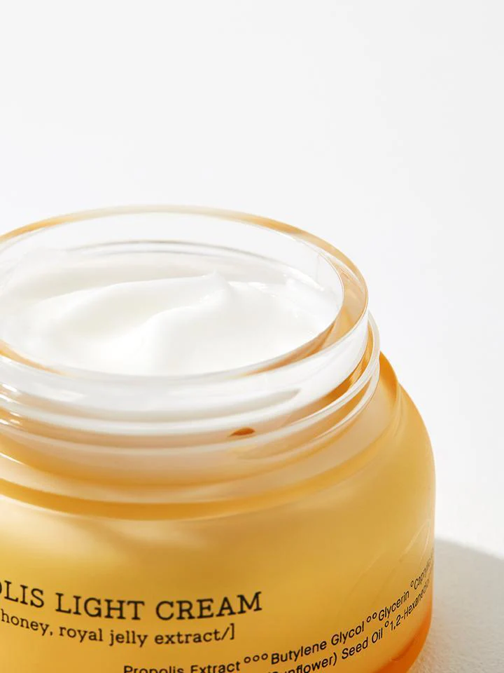 Cosrx Full Fit Propolis Light Cream 65ml - Image 5