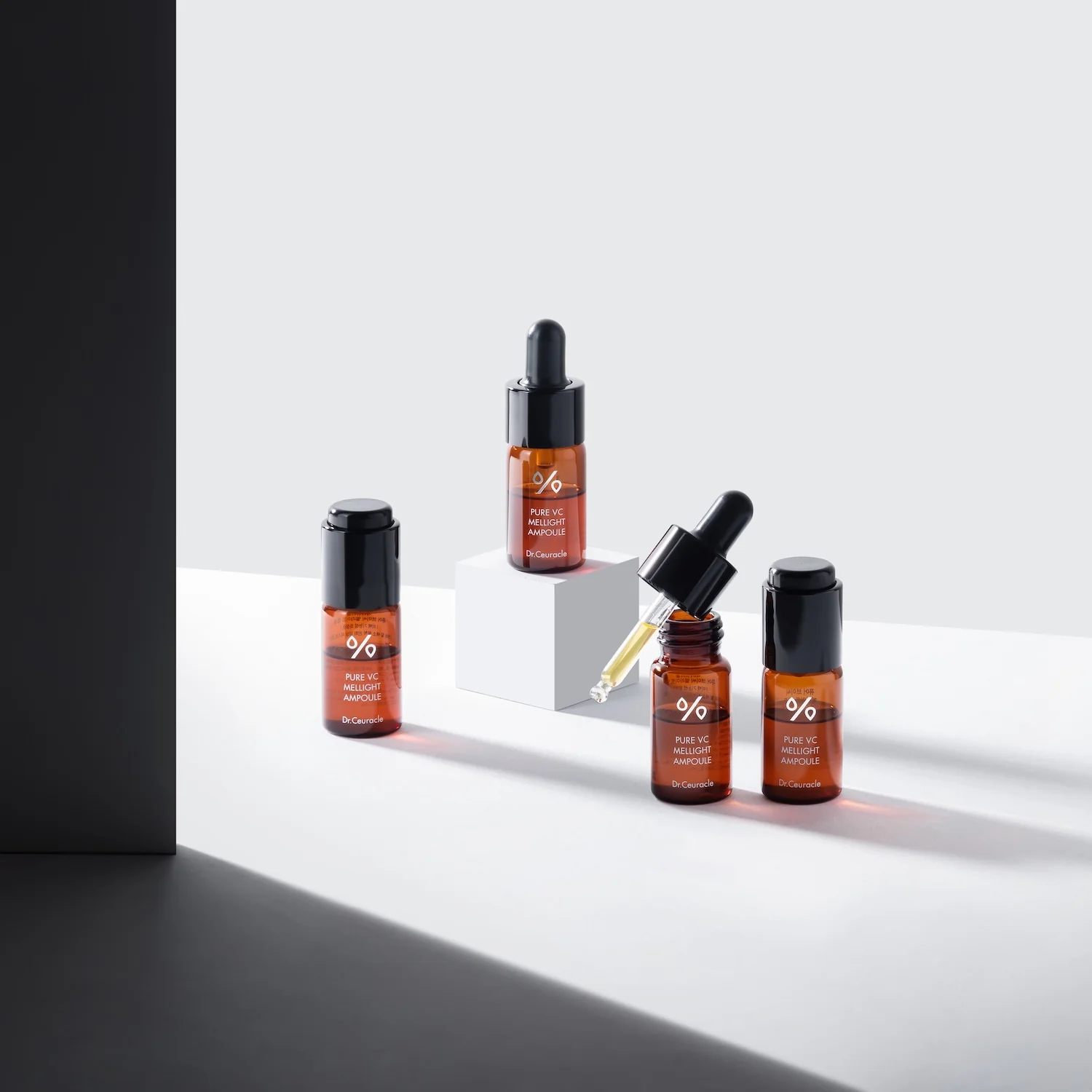 Dr.Ceuracle Pure VC Mellight Ampoule set (4pcs) - Image 4