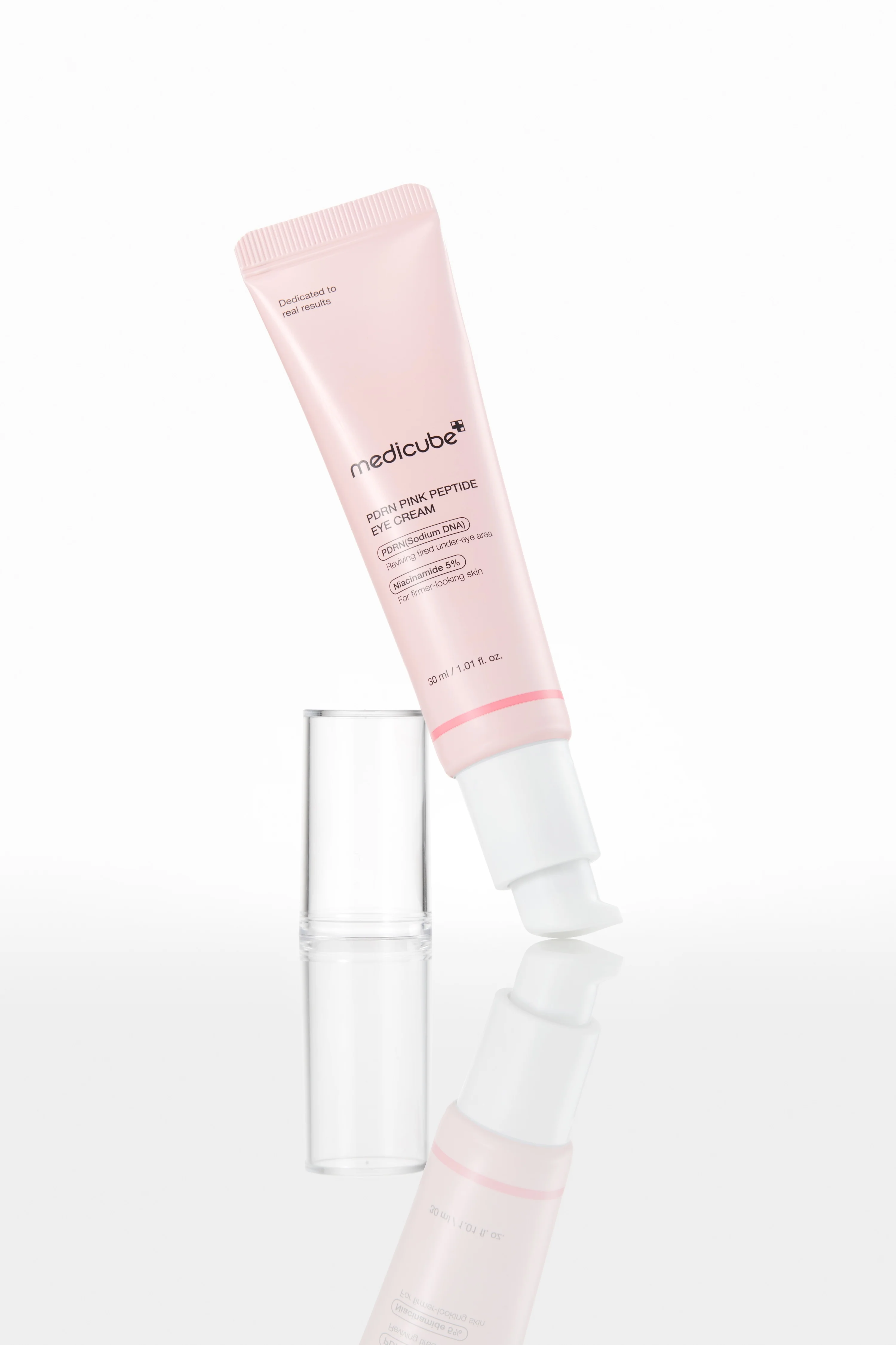 Medicube PDRN Pink Peptide Eye Cream 30ml - Image 3