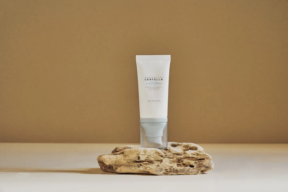 Skin1004 Madagascar Centella Hyalu-Cica Water-Fit Sun Serum - 3 Size - Image 40